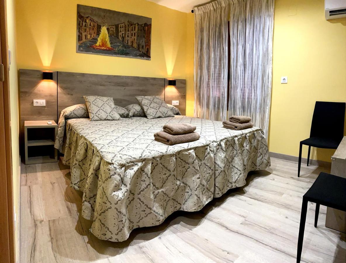 Apartamentos De Turismo Rural Las Eras Castelserás Екстериор снимка
