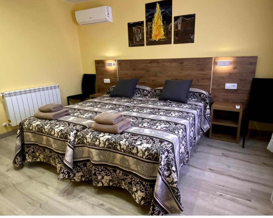 Apartamentos De Turismo Rural Las Eras Castelserás Екстериор снимка