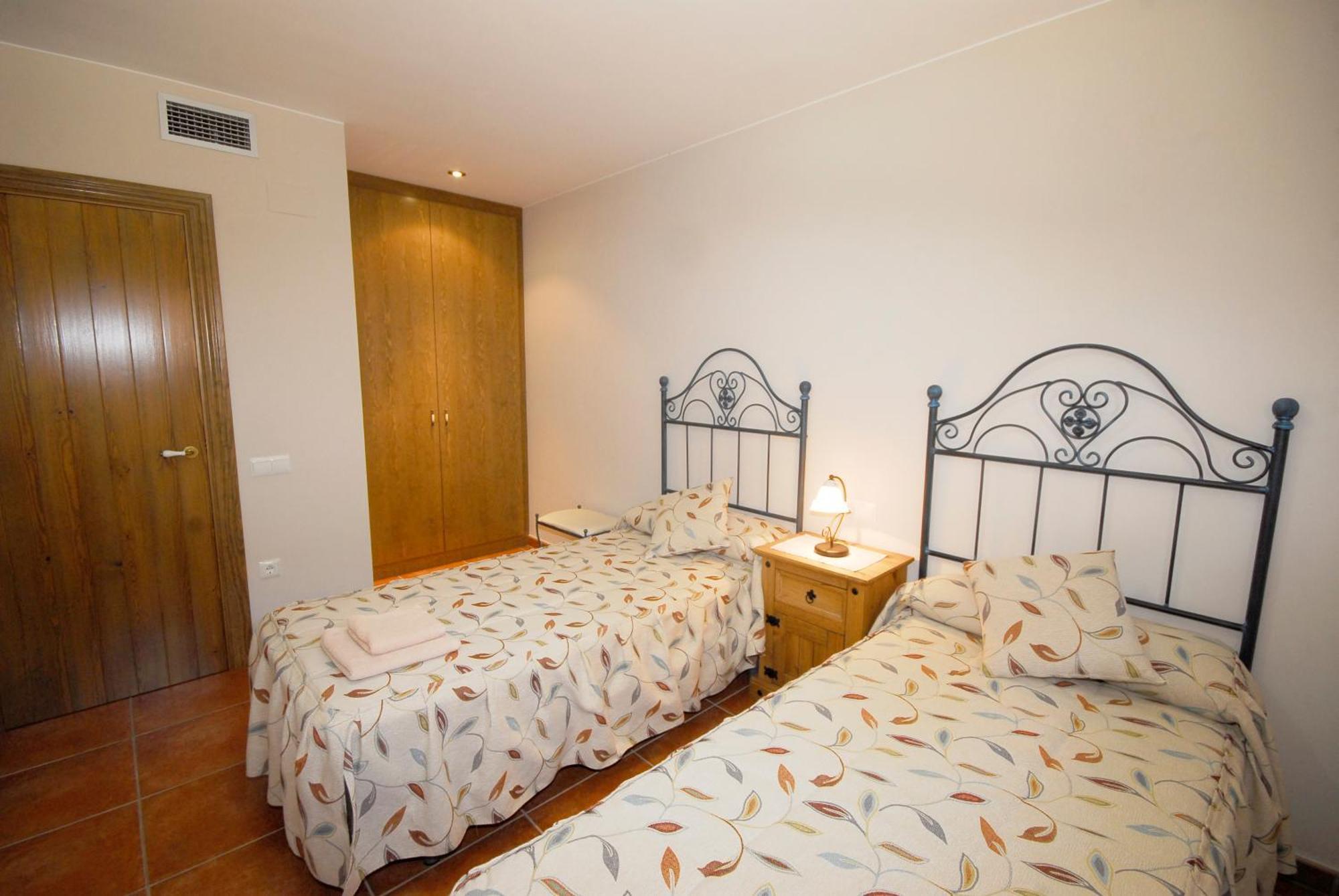 Apartamentos De Turismo Rural Las Eras Castelserás Стая снимка