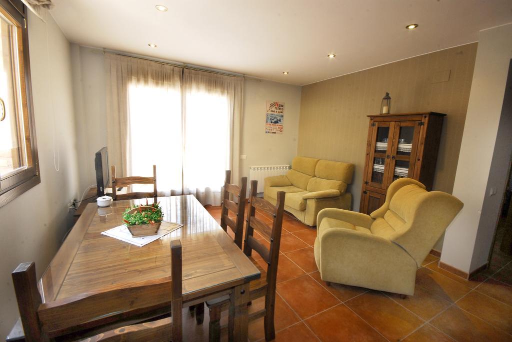 Apartamentos De Turismo Rural Las Eras Castelserás Екстериор снимка