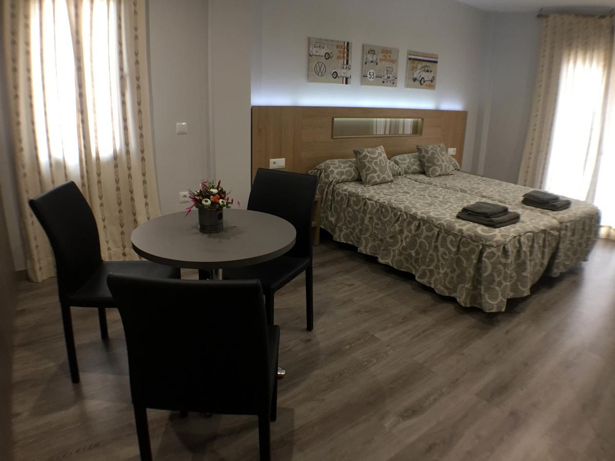 Apartamentos De Turismo Rural Las Eras Castelserás Екстериор снимка