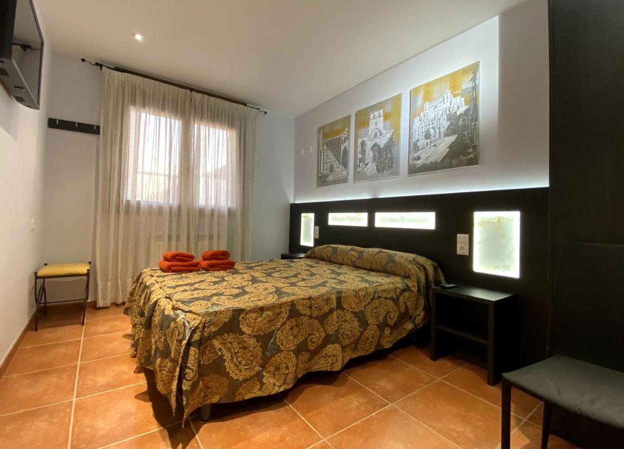 Apartamentos De Turismo Rural Las Eras Castelserás Екстериор снимка